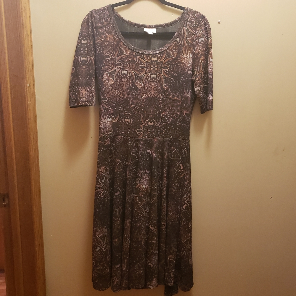 L Lularoe Nicole EEUC